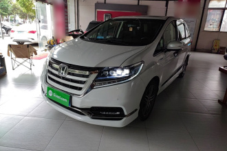 本田 艾力绅 2019款 2.0L 混动至尊版