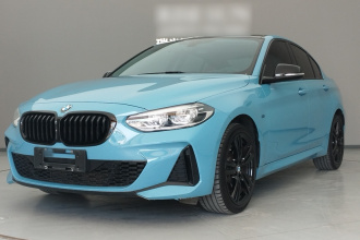 宝马1系 2021款 改款 125i M运动曜夜版