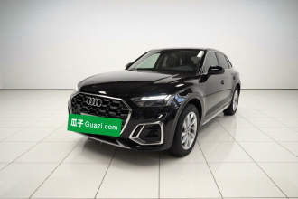奥迪Q5L 2022款 改款 40T 豪华动感型