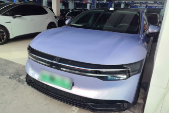 极氪007 2025款 后驱智驾版 75kWh