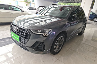 奥迪Q3 2022款 40 TFSI 时尚动感型