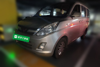 五菱汽车 五菱荣光V 2016款 1.2L标准型