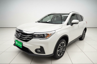 广汽传祺 传祺GS4 2015款 200T 手动精英版