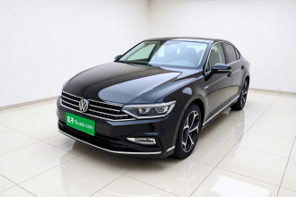 大众 迈腾 2023款 200万辆纪念版 330TSI DSG豪华型