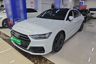奥迪A7 2022款 45 TFSI 臻选型