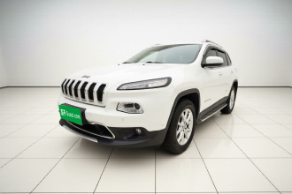 Jeep 自由光 2016款 2.4L 专业版