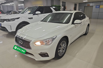 英菲尼迪Q50L 2018款 2.0T 舒适版 国VI