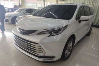 丰田 赛那SIENNA 2023款 2.5L混动 豪华版