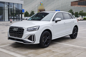 奥迪Q3 2021款 35 TFSI 时尚动感型