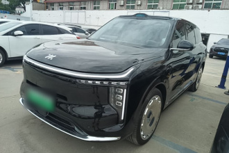 智己汽车 智己LS9 2026款 66 Ultra