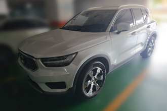 沃尔沃XC40 2021款 T3 智远豪华版