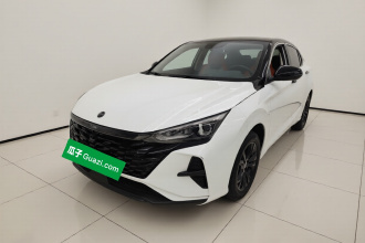 东风风神 奕炫 2023款 马赫版 1.5L 自动追风版