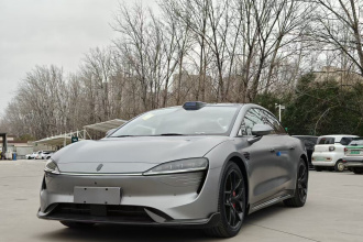 鸿蒙智行 智界S7 2026款 Ultra