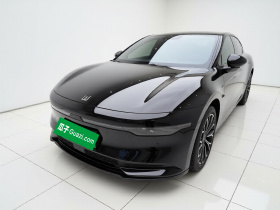 极氪007 2024款 后驱增强版 75kWh