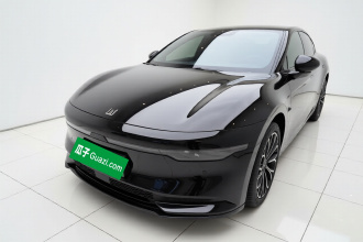 极氪007 2024款 后驱增强版 75kWh