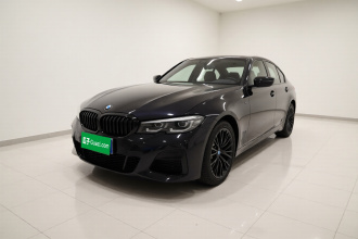 宝马3系 2022款 改款 325i M运动曜夜套装