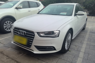 奥迪A4L 2016款 35 TFSI 典藏版 自动标准型