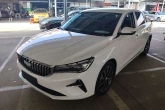 吉利汽车 帝豪 2025款 第4代 1.5L CVT尊贵型