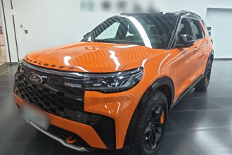福特 探险者 2024款 2.3T EcoBoost 昆仑巅峰版 7座