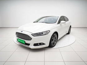 福特 蒙迪欧 2013款 2.0L GTDi240豪华运动型