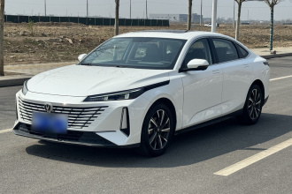 长安 逸动 2024款 1.5T GDI自动 旗舰型