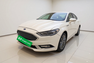 福特 蒙迪欧 2017款 改款 EcoBoost 200 豪华型