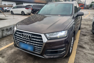 奥迪Q7 2018款 45 TFSI 技术型