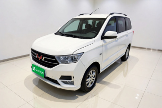 五菱汽车 五菱宏光 2021款 1.5L S舒适型LAR