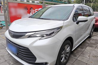丰田 赛那SIENNA 2024款 2.5L混动 舒适版