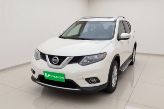 日产 奇骏 2014款 2.5L CVT豪华版 4WD