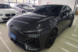 长安UNI-V 2022款 1.5T 尊贵型