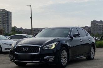英菲尼迪Q70 2017款 Q70L 2.5L 悦享版