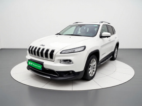 Jeep 自由光 2017款 2.0L 优越版