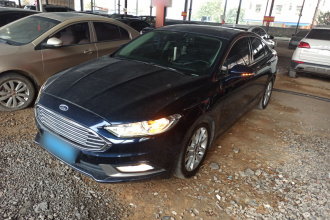 福特 蒙迪欧 2017款 EcoBoost 180 时尚型