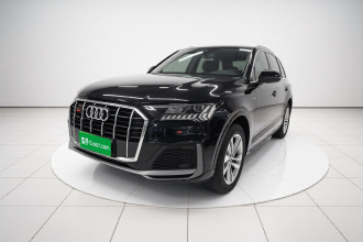奥迪Q7 2021款 55 TFSI quattro S line运动型