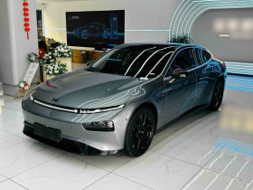 小鹏P7 2020款 562E性能版