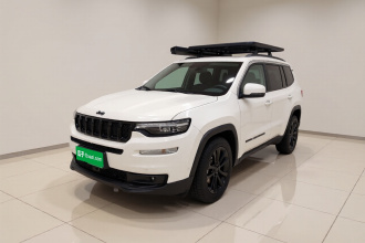 Jeep 大指挥官 2020款 2.0T 四驱夜鹰版