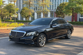 奔驰E级 2020款 改款 E 260 L