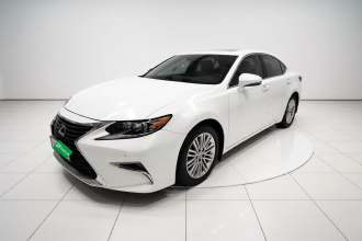 雷克萨斯ES 2015款 200 精英版