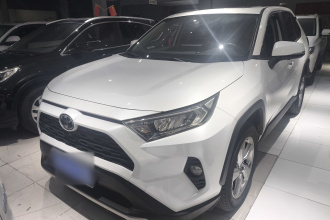 丰田 RAV4荣放 2021款 2.0L CVT两驱风尚版