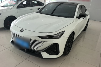 长安UNI-V 2023款 1.5T 尊贵型