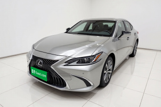 雷克萨斯ES 2020款 200 卓越版