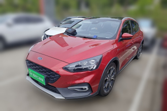 福特 福克斯Active 2020款 EcoBoost 180 自动劲耀型