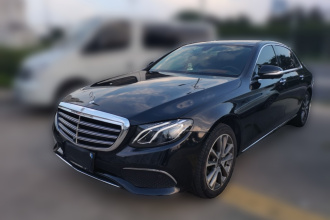 奔驰E级 2018款 改款 E 300 L 豪华型
