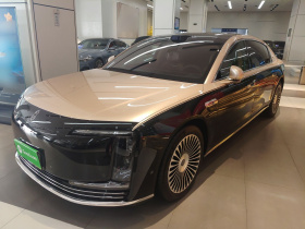 鸿蒙智行 尊界S800 2025款 增程 星辉尊享版 5座（192线激光雷达）