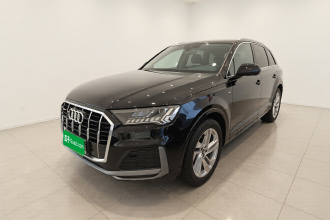 奥迪Q7 2021款 45 TFSI quattro S line运动型