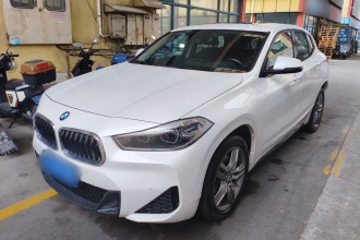 宝马X2 2021款 改款 sDrive25i M运动套装