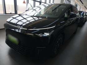 小鹏X9 2025款 纯电 740超长续航 Max