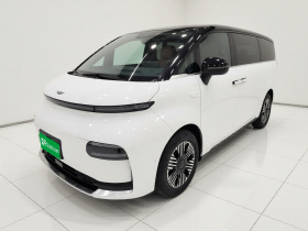 吉利银河 翼真L380 2024款 140度 6座 四驱Ultra