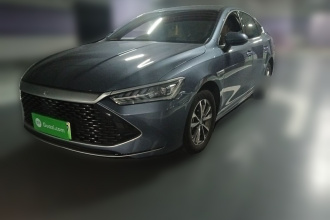 比亚迪 秦PLUS 2024款 荣耀版 DM-i 55KM领先型